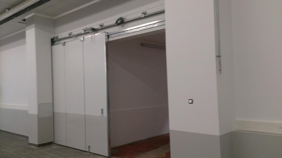 Aménagement d'un local en concession automobile Honda à Beaubourg