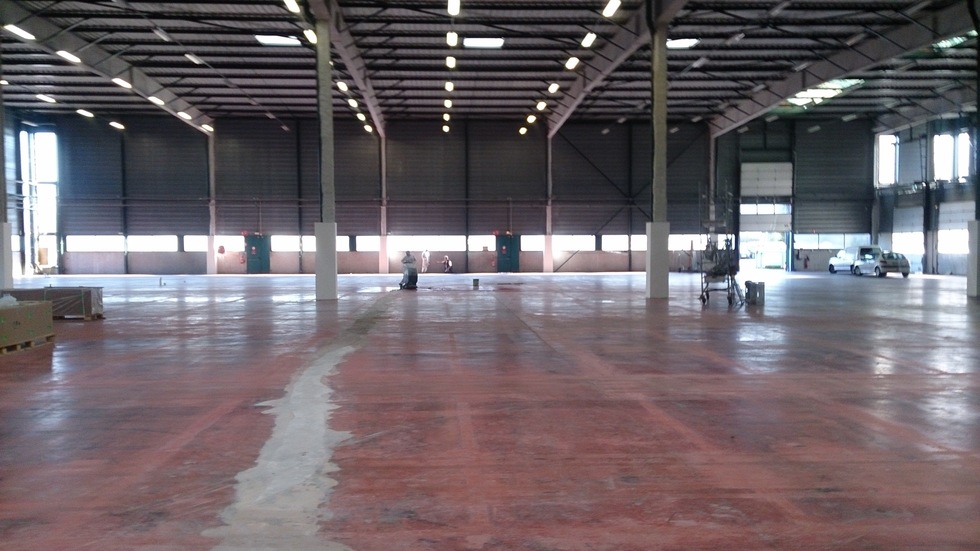 Aménagement d'un local en concession automobile Honda à Beaubourg